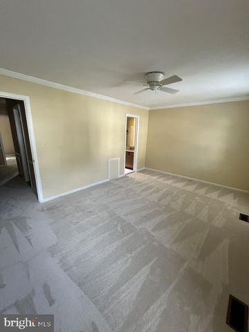 15524 VILLISCA TER, Derwood, MD 20855