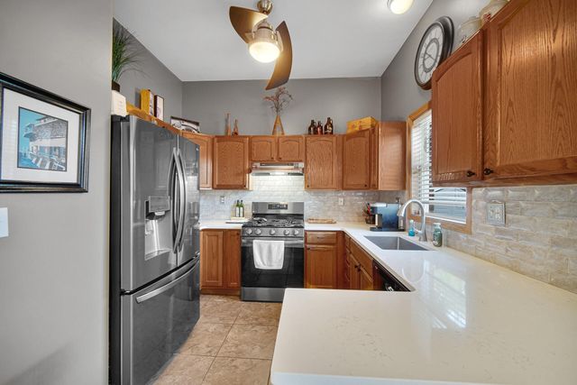 9926 Wildrose Lane, Munster, IN 46321