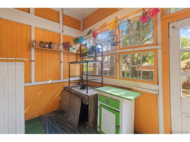 1552 Detroit St, Denver, CO 80206