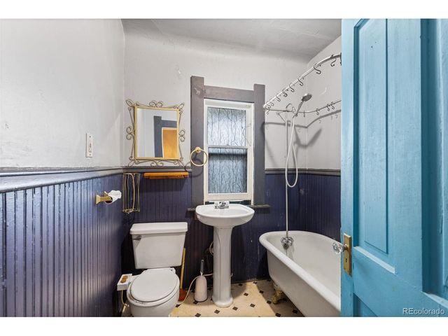 1552 Detroit St, Denver, CO 80206