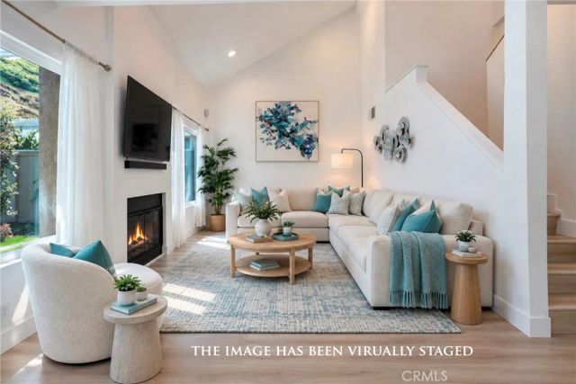 810 S Sapphire, Anaheim, CA 92807