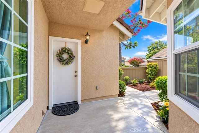 810 S Sapphire, Anaheim, CA 92807