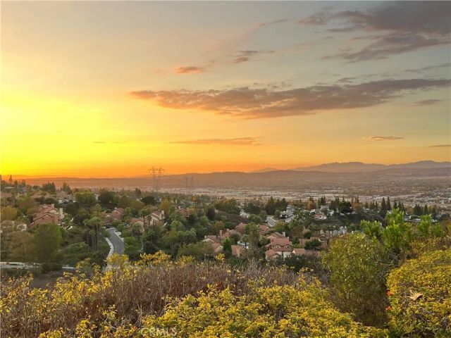 810 S Sapphire, Anaheim, CA 92807