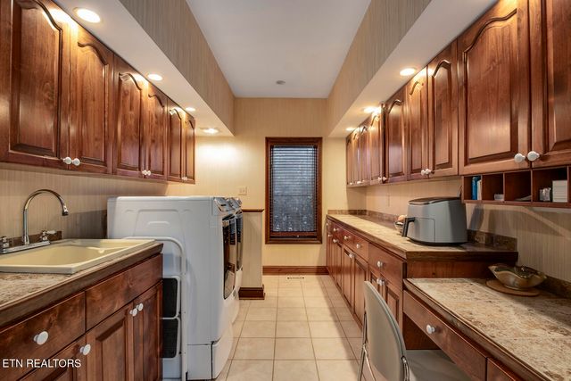 129 Kiowa Way, Loudon, TN 37774