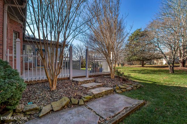 129 Kiowa Way, Loudon, TN 37774