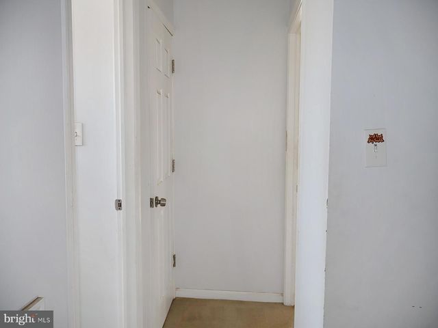 1316 BULLENS LN, Woodlyn, PA 19094