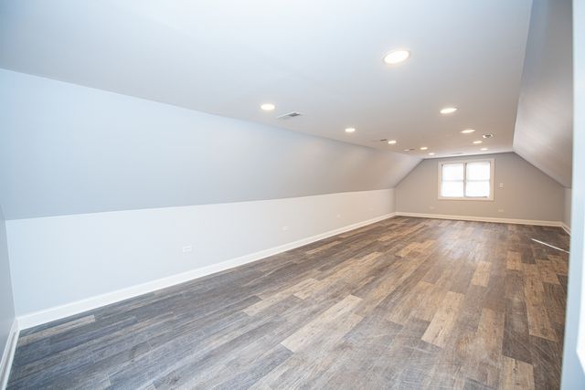 10151 S Avenue M, Chicago, IL 60617
