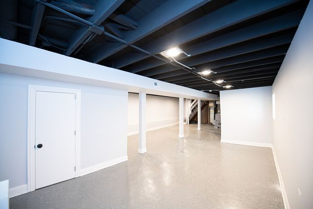10151 S Avenue M, Chicago, IL 60617
