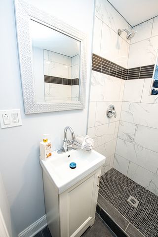 10151 S Avenue M, Chicago, IL 60617