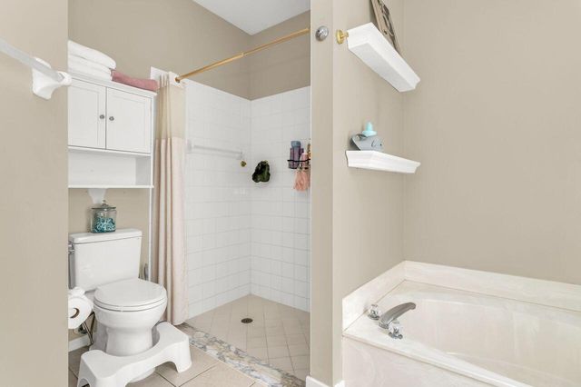 1044 ANCHOR Point, Delray Beach, FL 33444