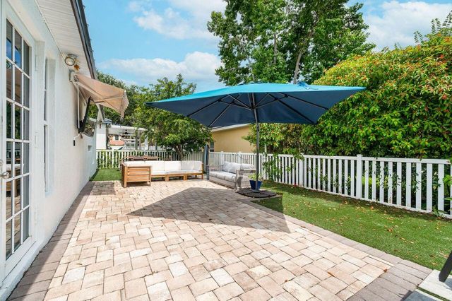 1044 ANCHOR Point, Delray Beach, FL 33444