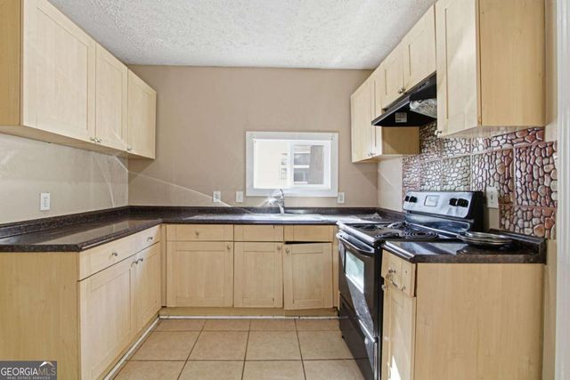 926 Lawton Street SW, Atlanta, GA 30310