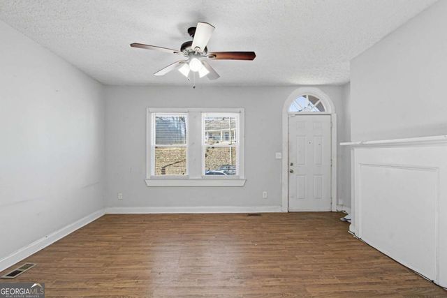 926 Lawton Street SW, Atlanta, GA 30310