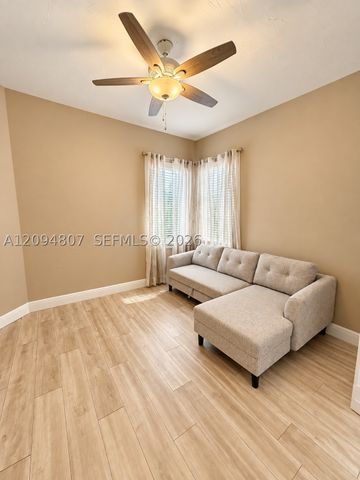 7570 Old Thyme Ct 9C, Parkland, FL 33076