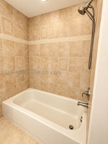 7570 Old Thyme Ct 9C, Parkland, FL 33076