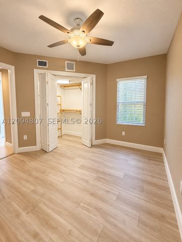 7570 Old Thyme Ct 9C, Parkland, FL 33076