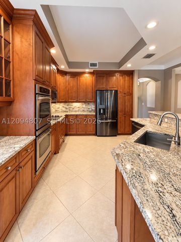 7570 Old Thyme Ct 9C, Parkland, FL 33076