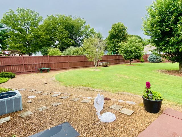 106 Teton Ct, Portland, TN 37148