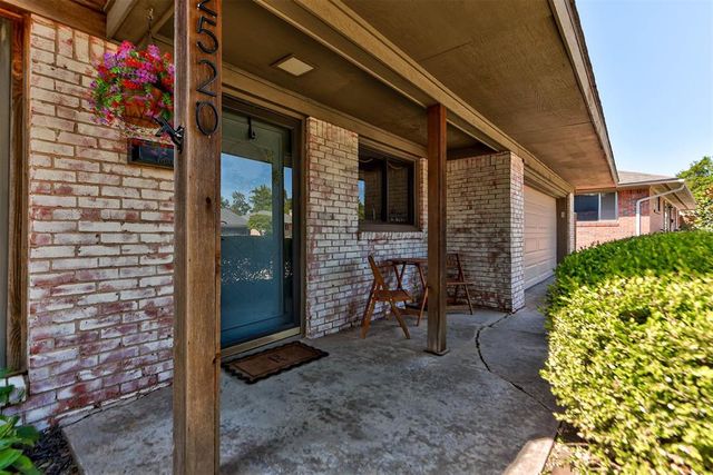 2520 Huntleigh Drive, Oklahoma City, OK 73120