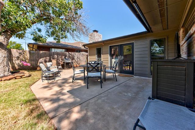 2520 Huntleigh Drive, Oklahoma City, OK 73120