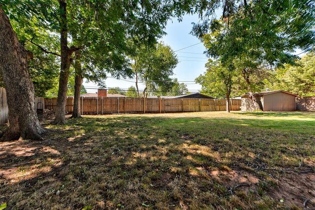 2520 Huntleigh Drive, Oklahoma City, OK 73120