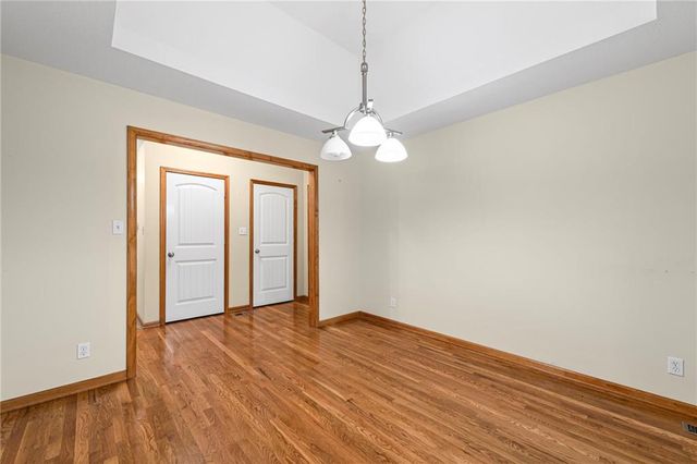 4923 Parkway Drive, Leavenworth, KS 66048