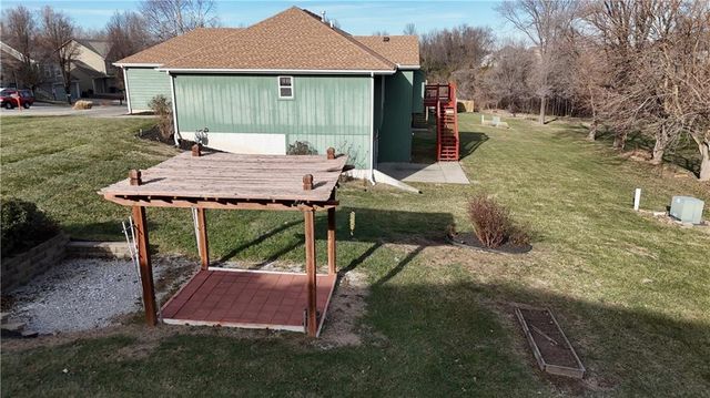 4923 Parkway Drive, Leavenworth, KS 66048