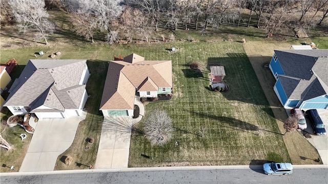 4923 Parkway Drive, Leavenworth, KS 66048