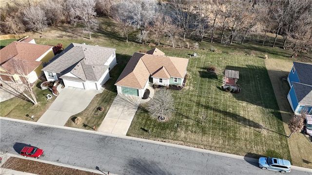 4923 Parkway Drive, Leavenworth, KS 66048