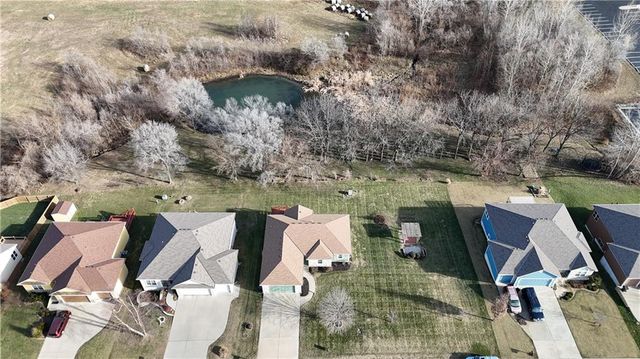 4923 Parkway Drive, Leavenworth, KS 66048