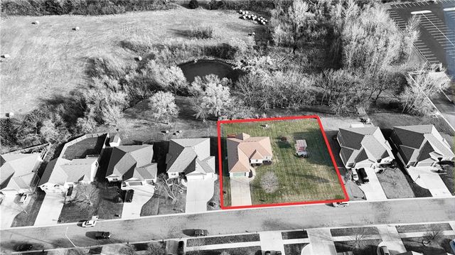 4923 Parkway Drive, Leavenworth, KS 66048