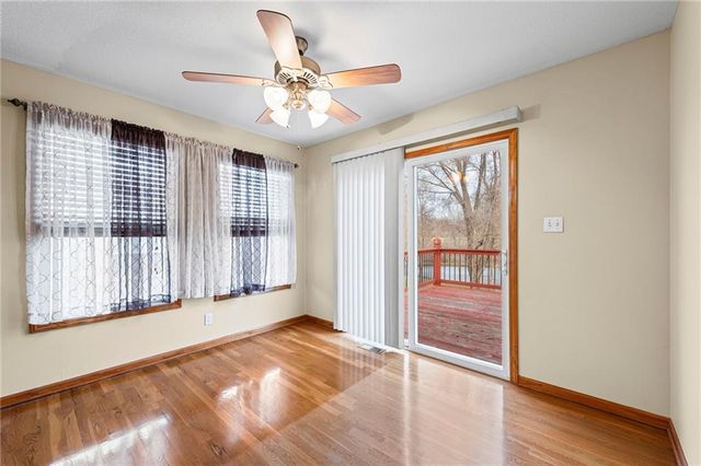 4923 Parkway Drive, Leavenworth, KS 66048