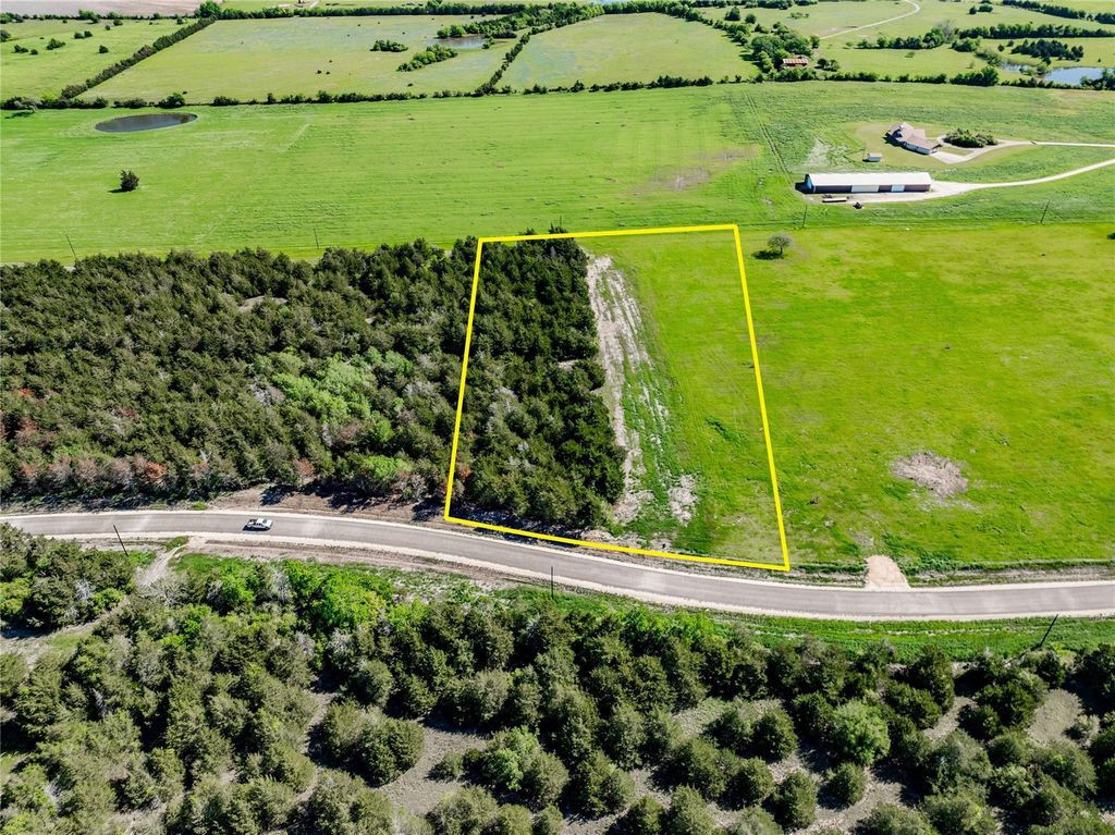 434 Vineyard View Trail -Lot 17, Carmine, TX 78932