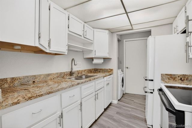 7853 W 87th Drive, Arvada, CO 80005