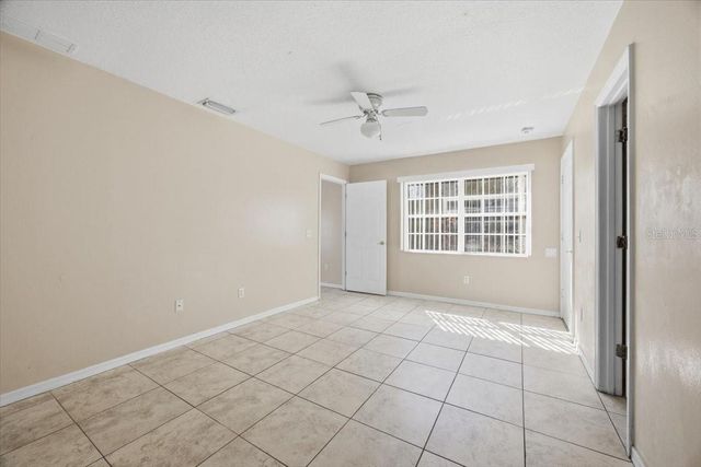 2918 FAN PALM DRIVE Front unit, Davenport, FL 33897