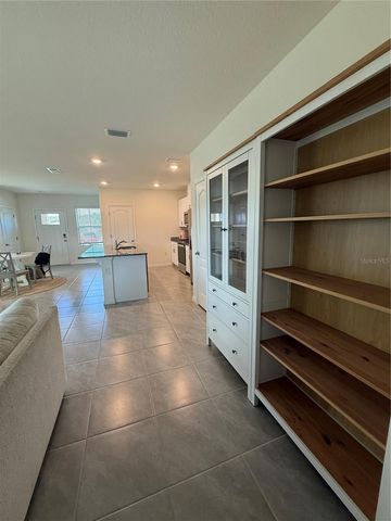 1631 BITTEROOT STREET, Kissimmee, FL 34744