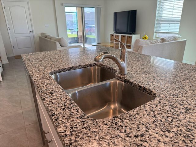 1631 BITTEROOT STREET, Kissimmee, FL 34744