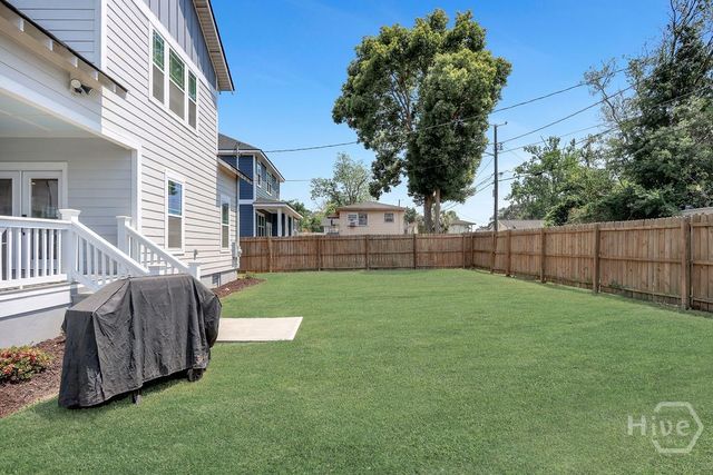2005 E 38th Street, Savannah, GA 31404