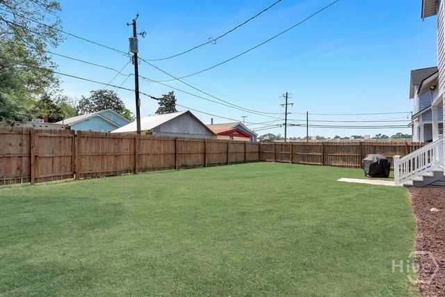 2005 E 38th Street, Savannah, GA 31404