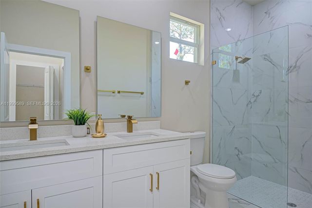 3417 71st St W, Lehigh Acres, FL 33971