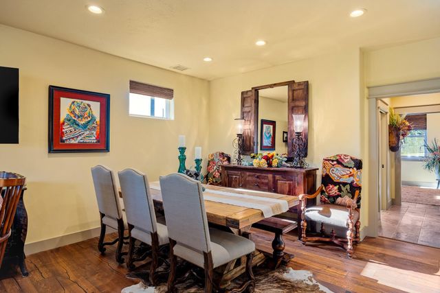 525 Packer LN, Wimberley, TX 78676