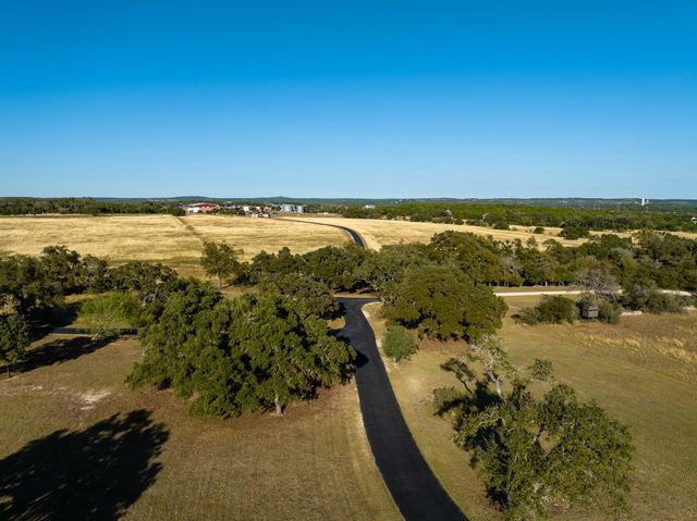 525 Packer LN, Wimberley, TX 78676