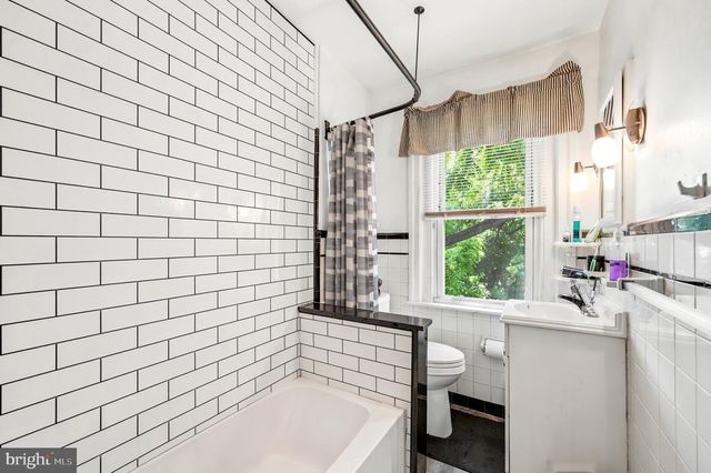 236 PUSEY AVE, Darby, PA 19023