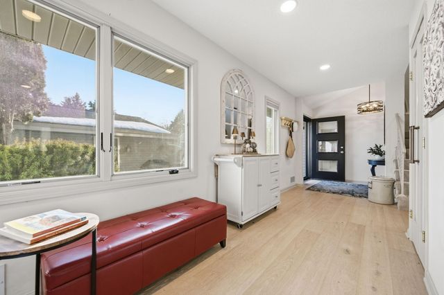 2648 Mackubin Street, Roseville, MN 55113