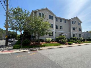 15 Lovell St Apt 7, Nashua, NH 03060