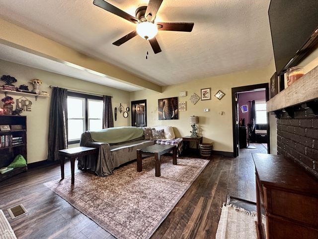 4168 S County Road 325 W, Greencastle, IN 46135