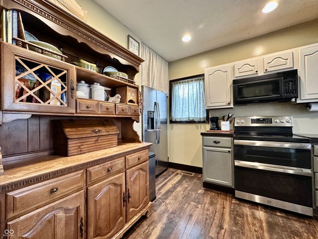 4168 S County Road 325 W, Greencastle, IN 46135