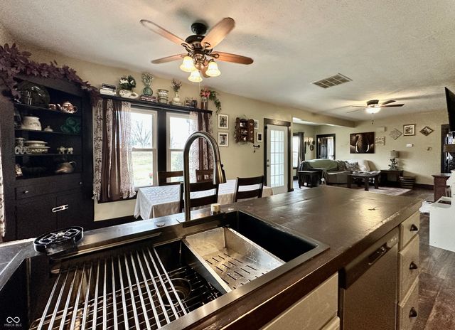 4168 S County Road 325 W, Greencastle, IN 46135