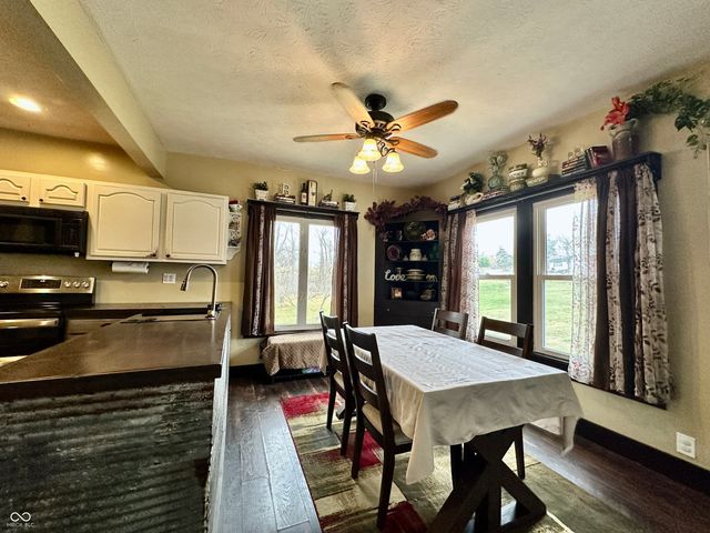 4168 S County Road 325 W, Greencastle, IN 46135