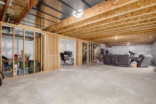 1204 Joshua Drive SE, Bondurant, IA 50035